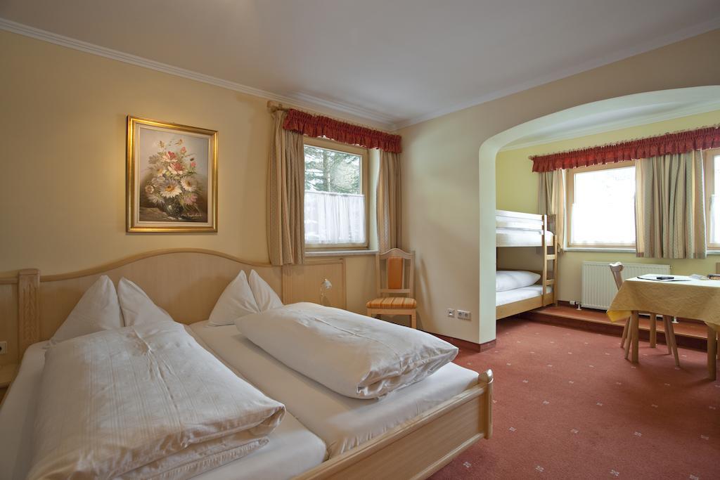 Hotel Twengerhof Quarto foto